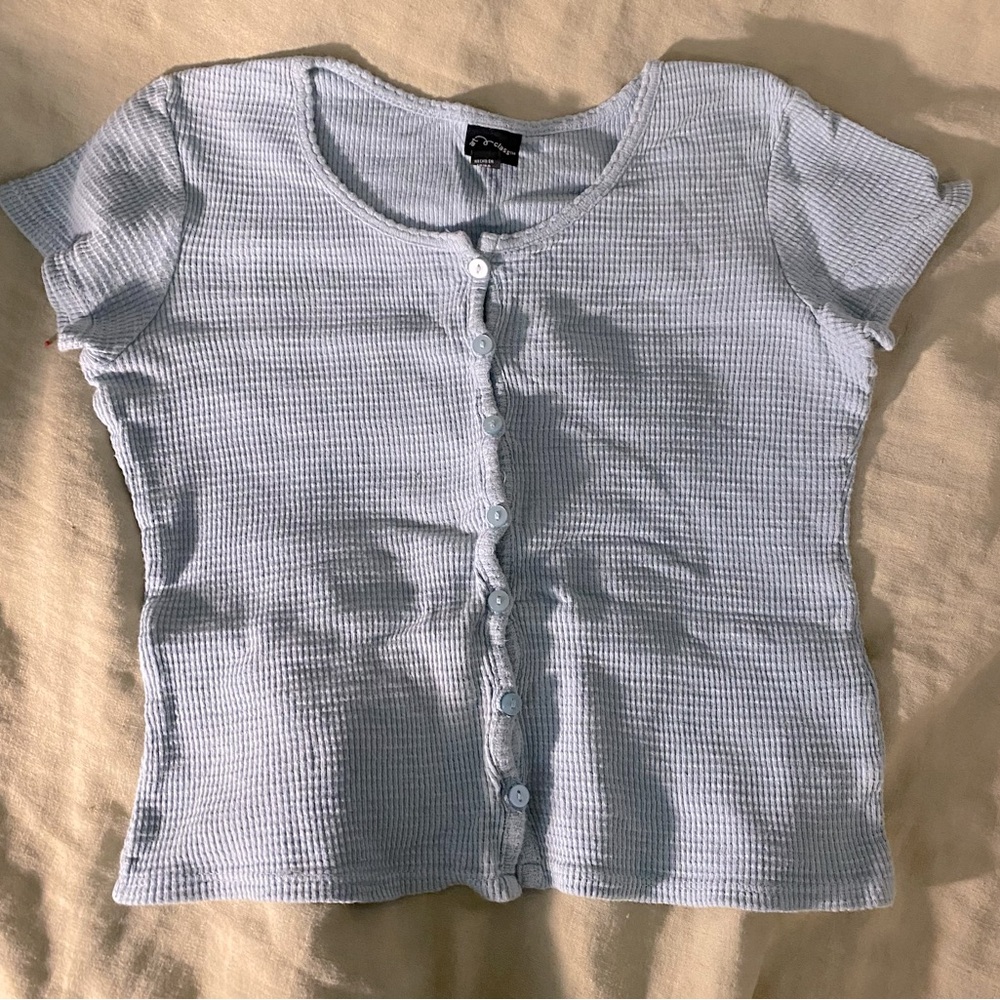 Cute cropped shirts collection